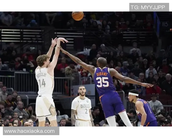 93年NBA总决赛回顾:太阳队与公牛队的巅峰对决与传奇时刻 93年NBA总决赛回顾:太阳队与公牛队的巅峰对决与传奇时刻